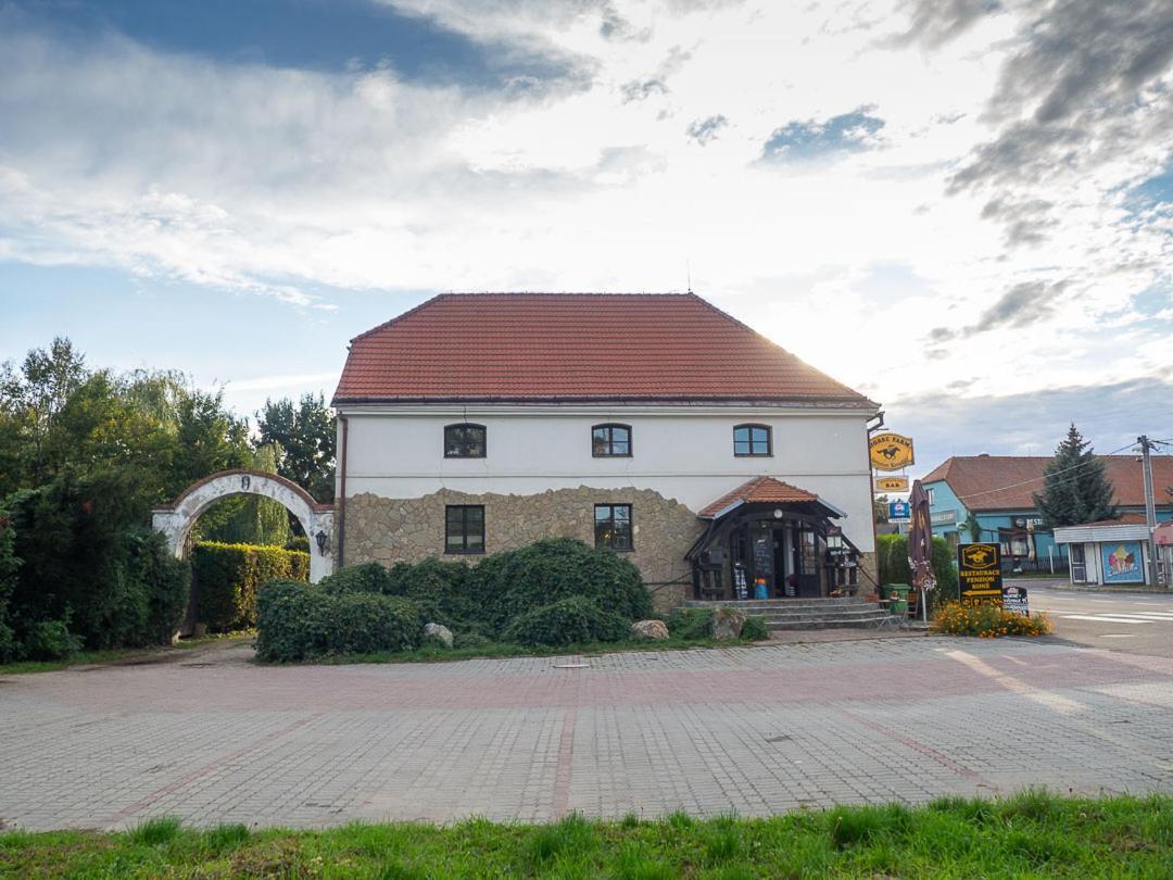 Penzion Horse Farm Lechovice Exteriér fotografie